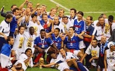 九游体育在线 -包含法国杯清晨走向成谜；萨克拉门托国王队长鼓劲；信心回归；阵容厚度经受考验的词条